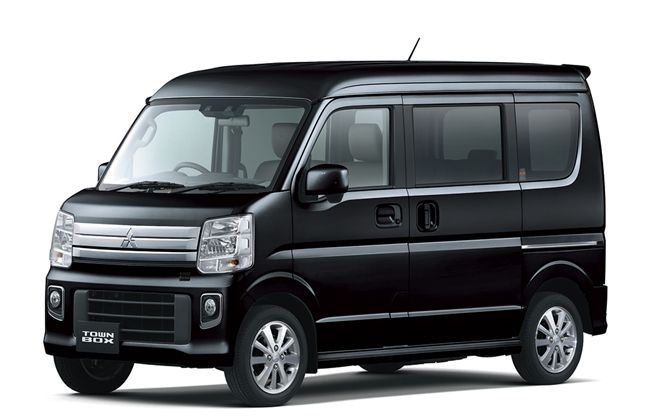 スズキからOEM供給を受ける三菱自動車の軽キャブバン／キャブワゴンが